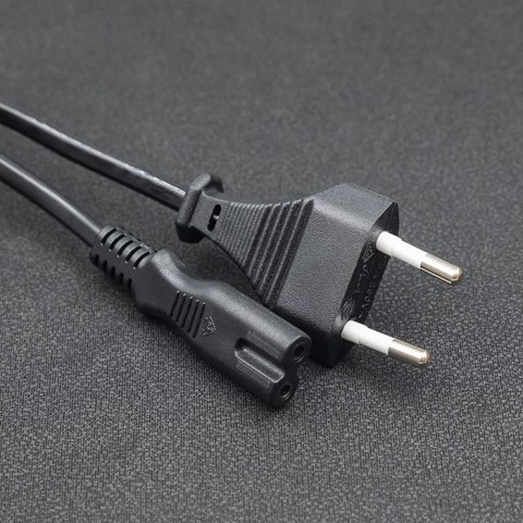 Qoltec Kabel zasilający IEC C7 / CEE 7/16 | ósemka | 2x0.5mm² | 1.4m
