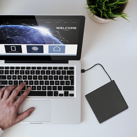 Qoltec Obudowa/kieszeń na napęd optyczny CD/DVD SATA | USB 2.0 | 12.7mm