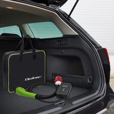 Qoltec Mobilna ładowarka do samochodu elektrycznego EV z regulacją 2w1 Typ2 | 7kW | 230V | LCD | Przenośna | Wallbox | 5m