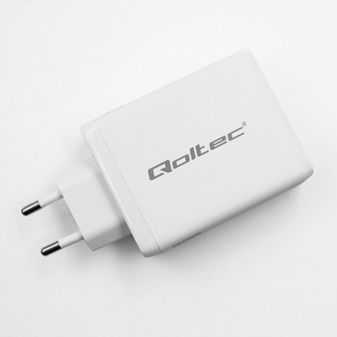 Qoltec Ładowarka sieciowa 100W GaN | 5-20V | 1.5-5A | 2 x USB-C PD | 1 x USB QC 3.0 | Laptop | Smartfon | Biała