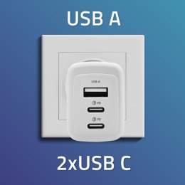 Qoltec Ładowarka sieciowa 65W GaN | 5-20V | 3-3.35A | 2 x USB-C PD | 1 x USB QC 3.0 | Laptop | Smartfon | Biała