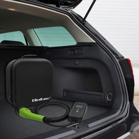 Qoltec Mobilna ładowarka do samochodu elektrycznego EV z regulacją 2w1 Typ2 | 3.5kW | 230V | Wi-fi | LCD | Przenośna | Wallbox |