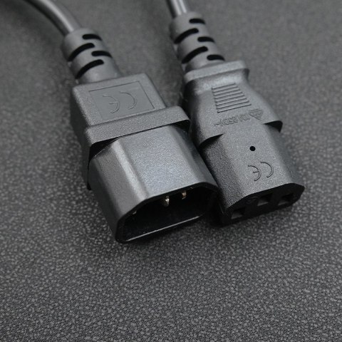 Qoltec Kabel zasilający do UPS | IEC C13/C14 | 3x1.0mm² | 1.5m