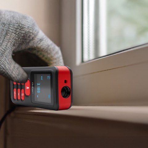 Qoltec Precyzyjny cyfrowy dalmierz laserowy z elektroniczną poziomicą | podświetlany LCD | 120m