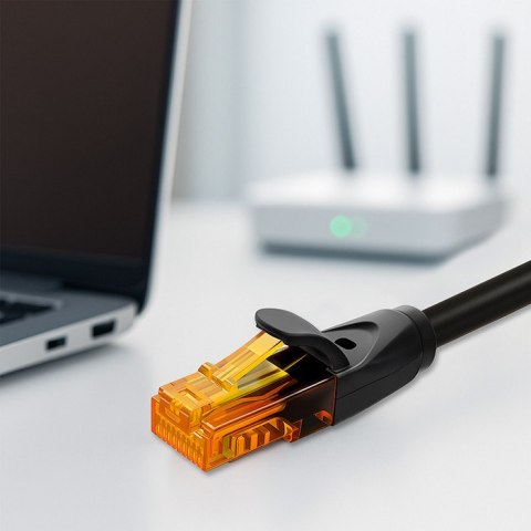 Qoltec Kabel Patchcord UTP | CAT6 | 2 x RJ-45 | High speed 1Gb/s | Pozłacane styki | 10m | czarny