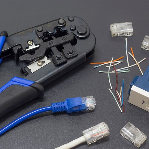 Qoltec Kabel Patchcord sieciowy skrętka UTP| Miedziany Cu |CAT6 | High speed 1Gb/s | LAN | 25m | szary