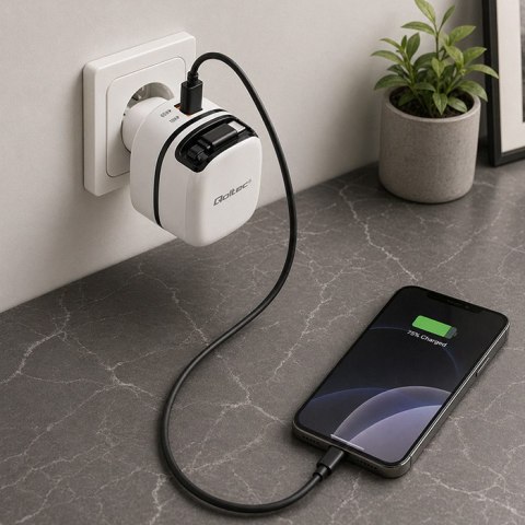 Qoltec Ładowarka sieciowa GaN Super Fast 65W | USB-C PD PPS | 5-20V | 3-3.25A | Laptop | MacBook | Smartfon | wysuwany kabel