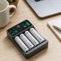 Qoltec Ładowarka do akumulatorków Ni-MH typu R03 AAA R6 AA | LCD | Kabel USB-C | Czarna